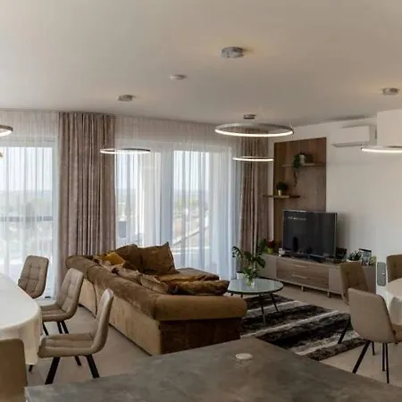 Aszuvilag Rezidencia With Sauna & Jacuzzi Вилла *