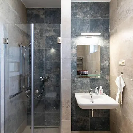 Aszuvilag Rezidencia With Sauna & Jacuzzi *