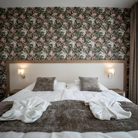 Aszuvilag Rezidencia With Sauna & Jacuzzi Вилла Legyesbenye