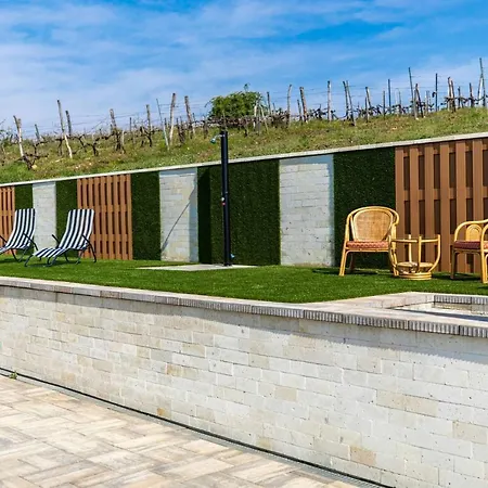 Aszuvilag Rezidencia With Sauna & Jacuzzi Вилла *