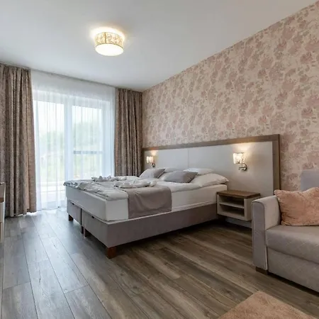 Aszuvilag Rezidencia With Sauna & Jacuzzi Вилла *