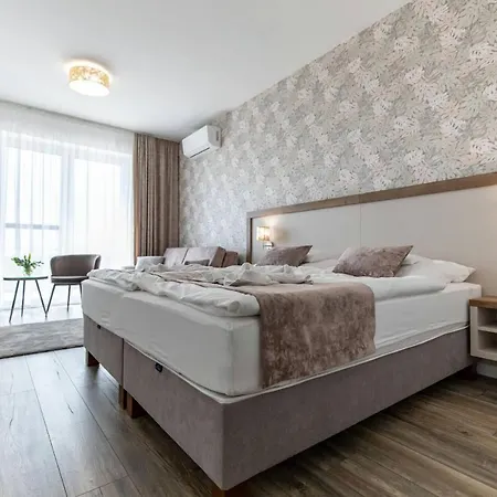 Aszuvilag Rezidencia With Sauna & Jacuzzi Вилла Legyesbenye