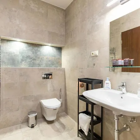 Aszuvilag Rezidencia With Sauna & Jacuzzi Вилла *