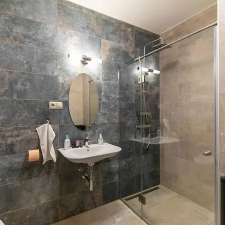 Aszuvilag Rezidencia With Sauna & Jacuzzi * Legyesbenye
