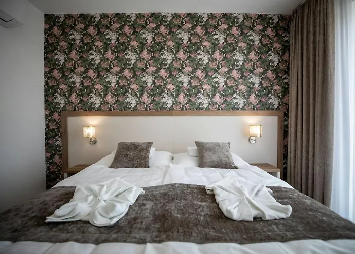 Aszuvilag Rezidencia With Sauna & Jacuzzi Vila Legyesbenye