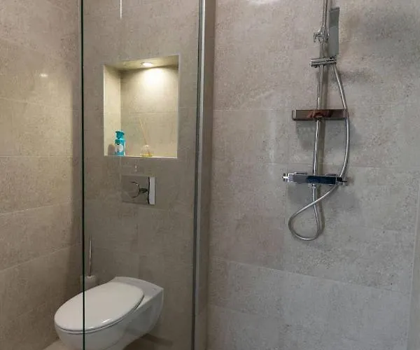 Aszuvilag Rezidencia With Sauna & Jacuzzi Villa