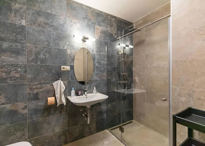 Aszuvilag Rezidencia With Sauna & Jacuzzi * Legyesbenye