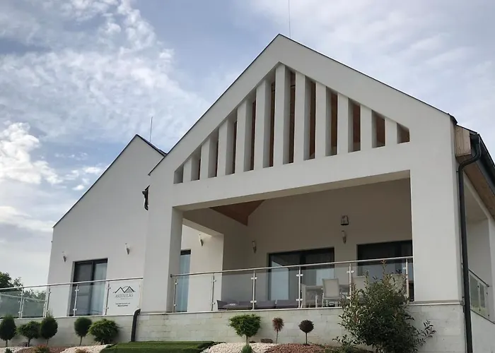 Aszuvilag Rezidencia With Sauna & Jacuzzi * Legyesbenye