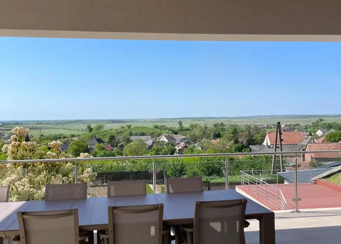 Aszuvilag Rezidencia With Sauna & Jacuzzi *